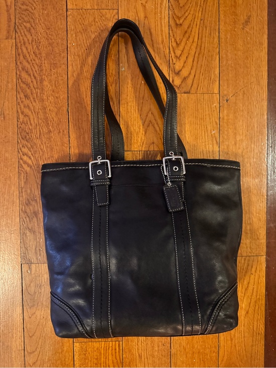 Handbags - Vintage Coach Hampton tote bag 12607 black